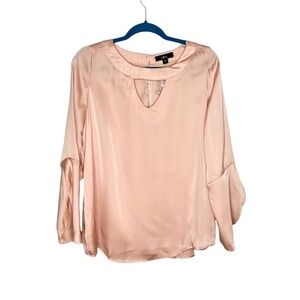 NWOT Ellos Peach Satin Notch Keyhole Neck Bell Tulip Sleeve Blouse